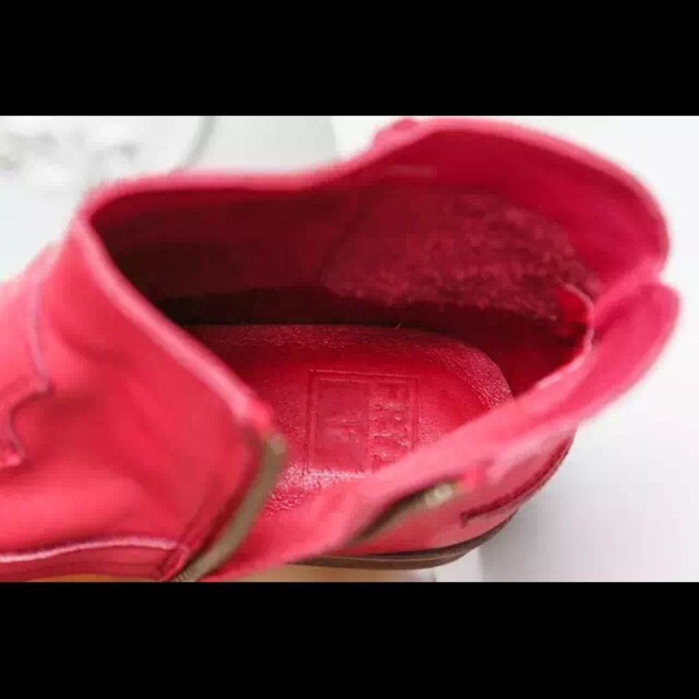 Authentic Frye Boots with Shoe Box - Picture 7 of 8